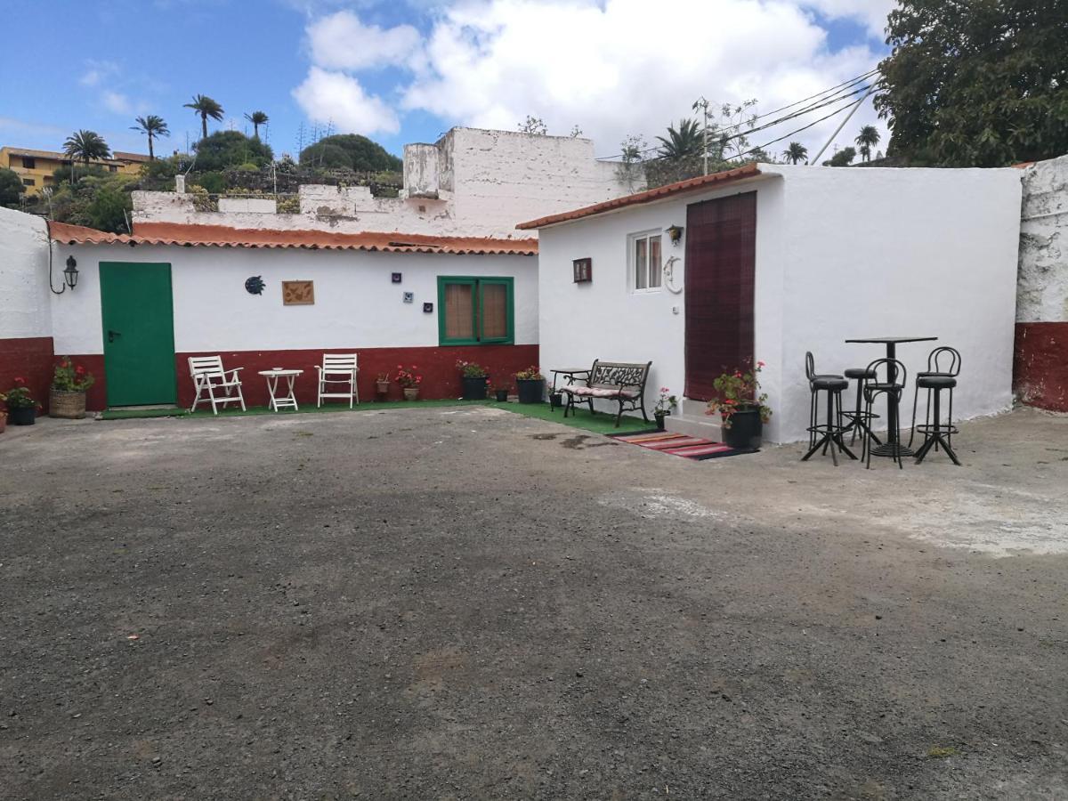 Residencia Los Conejos - Bike & Motorbike Las Palmas de Gran Canaria Exterior photo